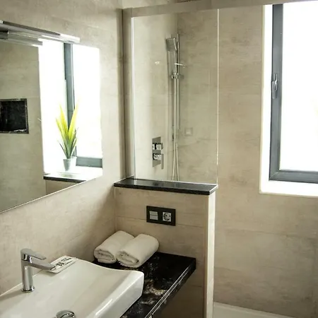 Paraiso Granada Hotel 3*
